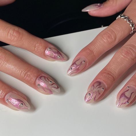 Chrome Flame Nails, Flame Nails, Chrome Designs, Chrome Design, Pink Chrome, Flame Design, Almond Shape, Silver Chrome, Acrylic Gel