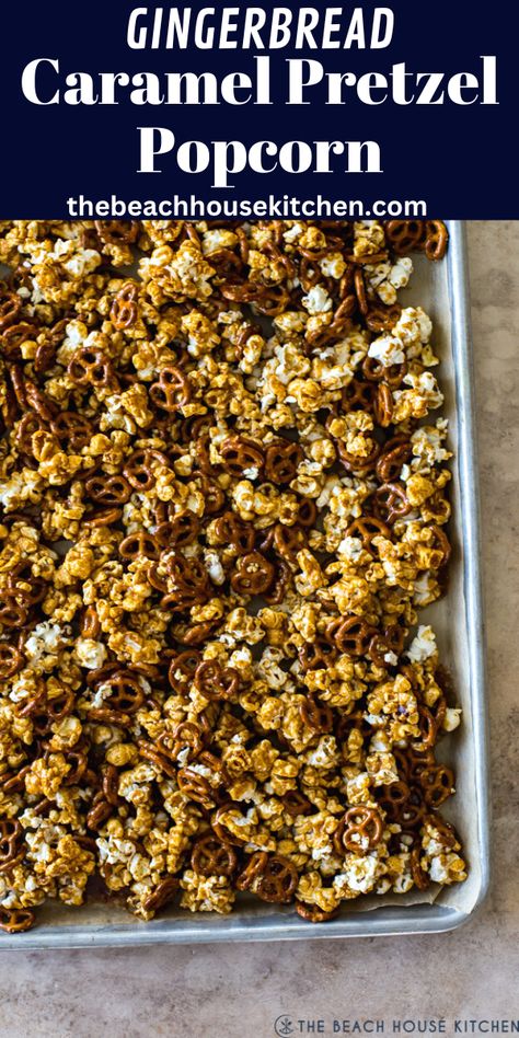 This Gingerbread Caramel Pretzel Popcorn is totally irresistible! If you're a fan of gingerbread you MUST give it a try! The recipe makes the perfect amount for indulging on your own AND for sharing with family and friends this holiday season! Flipz Pretzels, Gingerbread Popcorn, Gingerbread Caramel, Gingerbread Donuts, Popcorn Oil, Holiday Popcorn, Christmas Pretzels, Caramel Delights, Popcorn Mix