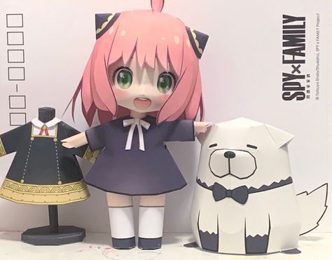 https://www.youtube.com/watch?v=ZWnMgKtdmuk&t=3s Anya forger paper model templates. Anya Paper Doll, Anya Paper Craft, Paper Dolls 3d, Spy X Family Papercraft, Anime Paper Craft, Paper Crafts Anime, Paper Figure Template, Papercraft Cute, Cute Papercraft