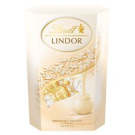 lindor white chocolates Soft Chewy Chocolate Chip Cookies, Lindor Truffles, Chocolate Pudding Desserts, Chocolate Peanut Butter Cupcakes, Chocolate Quotes, Chocolate Ganache Cake, Peanut Butter Mousse, Lindt Lindor, Lindt Chocolate