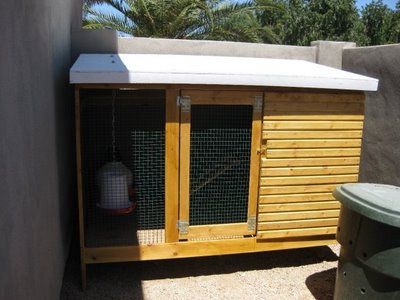 I am TOTALLY doing this over the summer.  We need a new coop for our growing chicken operation, and this looks like a cheap, easy, and attractive design.  The entire thing (minus the roof, mesh, and hinges) is made from a bunk bed, Trofast unit, and bottle rack.  Cheaper than buying one, or even buying the wood and materials yourself! Urban Chicken Coop, Ikea Bunk Bed, Urban Chicken Farming, Diy Bunk Bed, Chicken Coup, Diy Chicken Coop Plans, Urban Chickens, Coop Design, Chicken Coop Designs