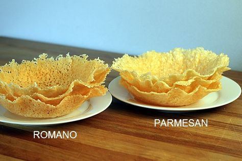 Parmesan Cups, Edible Bowl, Edible Cups, Hot Cheese, Snacks Für Party, No Cook Meals, The Table, Finger Foods, Party Food