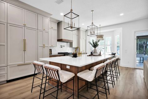 California Contemporary Coastal Home - Beach Style - Kitchen - Jacksonville - by LEVEL UP Design LLC | Houzz California Coastal Kitchen, Level Up Design, Contemporary Coastal Home, Beach Style Kitchen, California Contemporary, Contemporary Coastal, California Coastal, Coastal Kitchen, Coastal Home