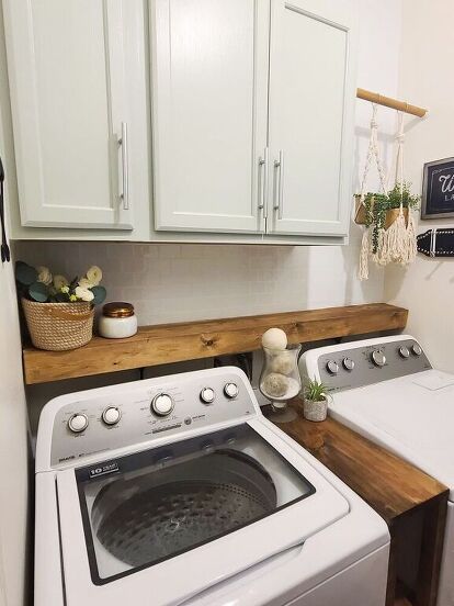 My laundry room is cute but I had some storage and functionality needs that I thought could be improved so I set out to make over my laundry room on a budget! Before After! Demo! First I had to rip out the existing built-ins in my laundry room because I wanted cabinetry instead of open storage Repair wall I had some drywall repair to do before I could install new cabinets Paint The easiest way to transform a room is paint! I gave myself a blank slate by painting the lau… Budget Laundry Room Makeover, Tiny Laundry Rooms, Faux Tiles, Decor Paintings, Laundry Room Renovation, Drywall Repair, Laundry Room Inspiration, Laundry Room Remodel, Laundry Decor