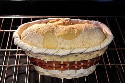 Diy Banneton Basket, Round Bread, Sourdough Bread Starter, Bread Starter, Proofing Baskets, Wash Clothes, Chocolate Granola, Bakery Ideas, Baking Stone