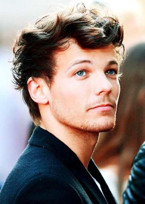 Louis Tomlinson Hairstyle [UPDATED 2020]- Men's Hairstyles & Haircut X Louis Tomlinson, The Wind, The Story, Hair, Black