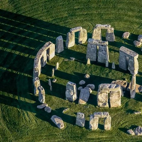 Stonehenge History, Stonehenge England, Visit Uk, Ancient Magus Bride, The Ancient Magus Bride, Standing Stone, Visiting England, Ancient Aliens, Stonehenge