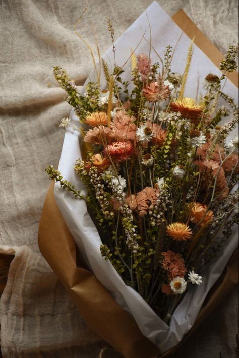 Everlasting Wildflower Bouquet - Dried Flowers AUSTRALIA Cottagecore Flower Bouquet, Rust Wildflower Bouquet, Terracotta Wildflower Bouquet, Wheat Floral Arrangements, Wedding Exterior Decoration, Dried Wild Flower Bouquet, Meadow Bouquet Wedding, Muted Wildflower Bouquet, Flower Bouquet Wildflowers