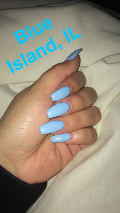 DND no chip nail polish in the shade "Blue Island, IL" Dnd Blue Island, Dnd Colors, Nails Dnd, Coloured Nails, Island Nails, Dnd Gel Nail Polish, Chipped Nail Polish, Acrylic Nails Almond Shape, Gel Nails French