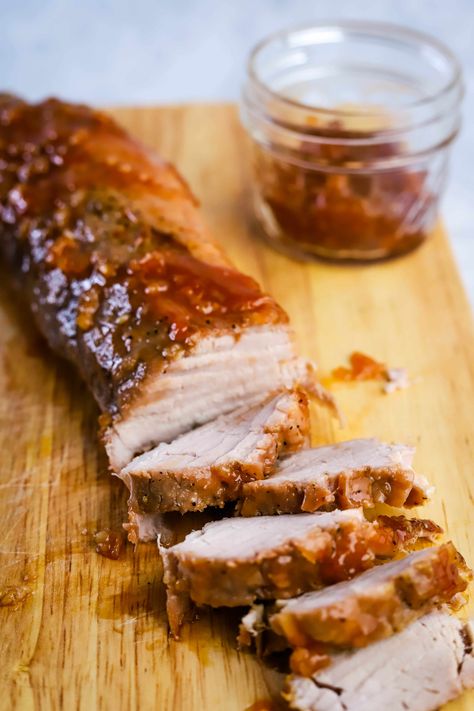 Guava Glaze, Hawaiian Thanksgiving, Oven Baked Pork Tenderloin, Pork Loin Oven, Tropical Dinner, Baked Pork Tenderloin, Ham Recipes Baked, Jerk Pork, Pork Marinade