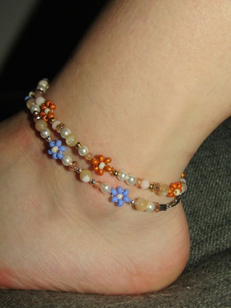 Bead Jewelry Inspiration, Anklets Beads, Summer Jewlery, Diy Anklet, Bead Anklets, Beachy Anklets, Sea Beads, Seed Bead Anklet, Anklets Diy