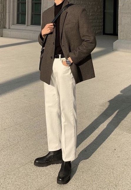 Blazer Casual Outfit Men, Male Blazer Outfits, Vintage Formal Outfit Men, Classy Boy Outfits, Vintage Outfits Men Classy, Beige Blazer Outfit, Vintage Outfits Men, Formal Attire For Men, Blazer Outfits Men