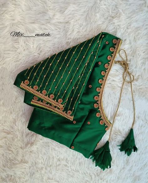 Green Color Aari Blouse Design, Dark Green Work Blouse Designs, Green Blouse Designs For Saree Silk, Green Blouse Work Designs, Bottle Green Blouse Designs, Green Color Blouse Designs, Green Blouse Maggam Work Designs, Green Silk Blouse Designs, Dark Green Blouse Designs