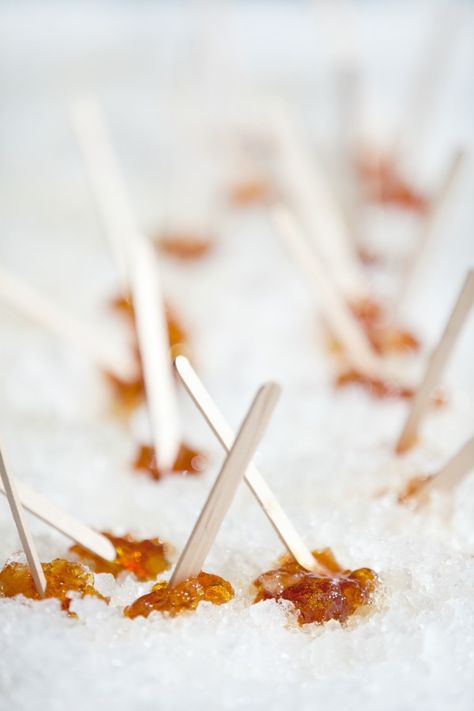 Snow Candy Recipe Maple Syrup On Snow, Maple Candy Recipe, Snow Recipe, Maple Sugaring, Maple Recipes, Maple Syrup Recipes, Maple Candy, Syrup Recipes, Maple Sugar