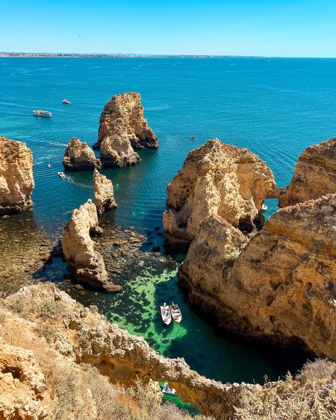 Someday is not a day of the week, just gooo! 🧳 ___ #algarve #algarveportugal #visitalgarve #pontadapiedade #praiadamarinha #portimao #faro #portugal #visitportugal #igersportugal #travelgram #algarvetravel #portugalovers #portugallovers #lovetravel #europe #visiteurope #wanderlust #lisbonportugal #travelportugal #portugaldestinations #portugal_places #europa #brasileirosemportugal #visitaportugal #TravelWithMe #PortugalAdventures #Wanderlust #portugalroadtrip Portugal Vision Board, Portimao Portugal, Portugal Destinations, Portugal Faro Algarve, The Algarve, Portugal Olhao, Hiking Algarve Portugal, Faro Portugal, Algarve Portugal Resorts