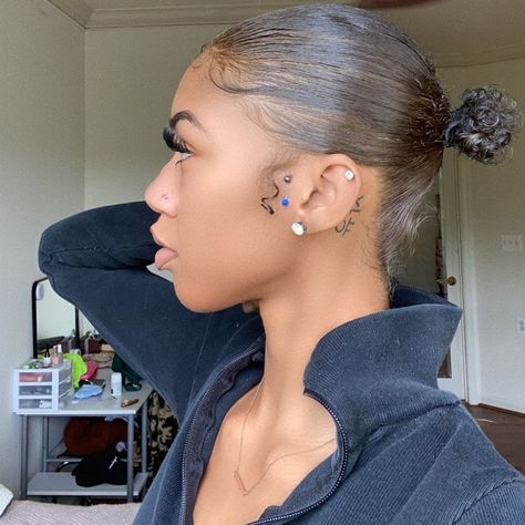 ONLY REAL PAGE OF Kiana LeNeé on Instagram: “dropping this here to show the growth.” Ear Tragus Piercing, Slicked Back Hairstyles, Pretty Ear Piercings, Cute Ear Piercings, Cute Piercings, Tragus Piercing, Greasy Hair Hairstyles, Slicked Back Hair, Natural Hair Styles Easy