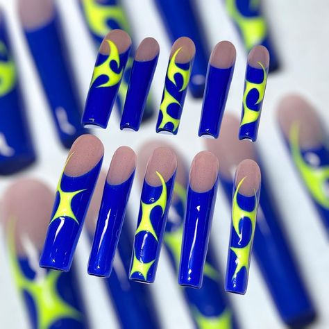 Thermal Nails Designs, Blue Neon Nails, Euphoria Nails, Thermal Nails, Wow Nails, Airbrush Nails, Drip Nails, Edgy Nails, Basic Nails