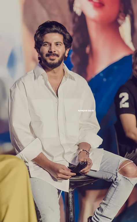 𝑲𝒖𝒏𝒋𝒊𝒌𝒌𝒂 𝑵𝒆𝒘 𝑺𝒕𝒚𝒍𝒊𝒔𝒉 𝑳𝒐𝒐𝒌 Dq Hair Styles, Dulquer Salman Hd Pics, Dulquer Salman Photoshoot, Salman Aesthetic, Dulquer Salman Aesthetic, Dulquer Salman Wallpaper Hd, Dq Salman Wallpaper, Dq Salman Wallpaper Hd Black, Dulquer Salman Photoshoot Hd