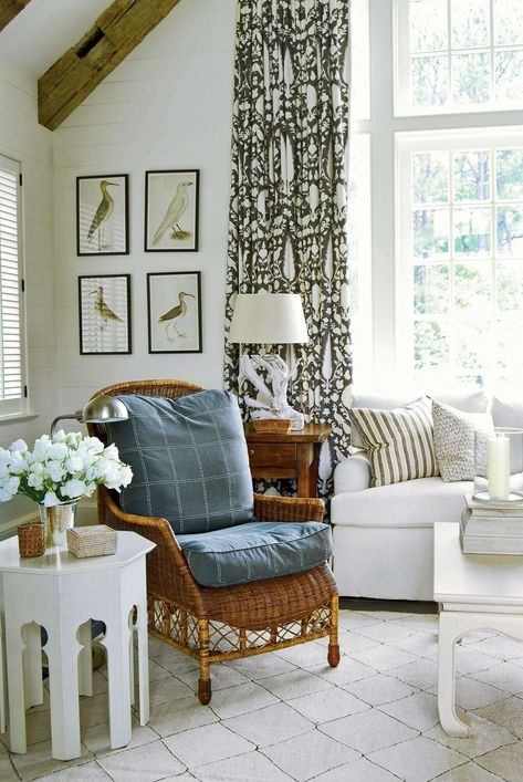 Mix and Match Fabrics Phoebe Howard, Sherrill Furniture, Farmhouse Trends, Outdoor Dining Spaces, Decorating Advice, How To Mix, Coffee Table White, Decorating Small Spaces, Furniture Designer