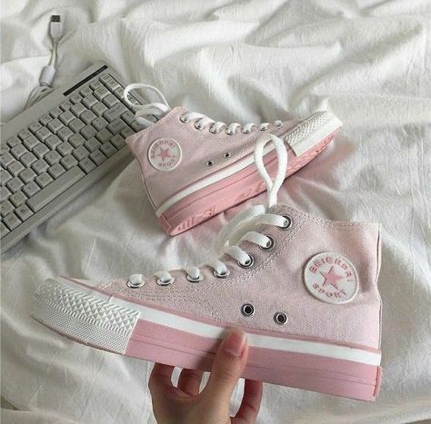 Pink Converse Aesthetic, Cute Converse Shoes, Converse Aesthetic, Cute Converse, Dr Shoes, Preppy Shoes, Pretty Shoes Sneakers, Pink Converse, Cute Sneakers