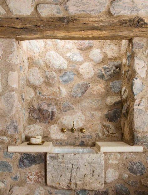 Fireplace Natural Stone, Oz Architects, Mediterranean Bathrooms, Modern Mediterranean Decor, Mediterranean Furniture, Farmhouse Details, Mediterranean Home Interior, Farmhouse Bedrooms, Rustic Mediterranean