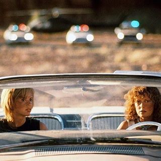 🎬 Thelma & Louise (1991) - Ridley Scott 🎬 Thelma And Louise Movie, Gina Davis, September Horoscope, Thelma And Louise, Geena Davis, Thelma Louise, Septième Art, Susan Sarandon, Ridley Scott