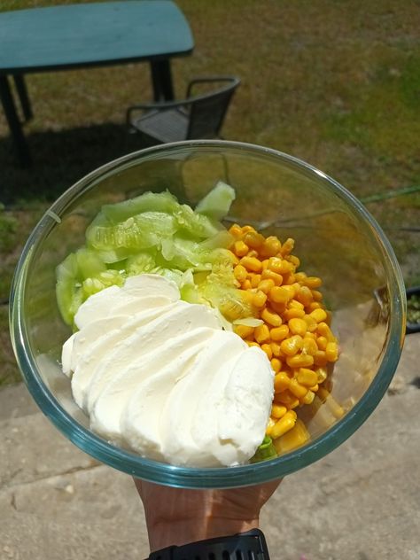 Ed Lunch, Salad With Cucumber, Lunch Salad, Lunch Salads, Acai Bowl, Cucumber, Corn, Snack Recipes, Ice Cream