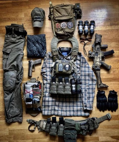 Echipament Tactic, Tactical Gear Storage, Tactical Kit, Tactical Life, Tactical Wear, Edc Tactical, Military Gear Tactical, Tac Gear, Tactical Gear Loadout