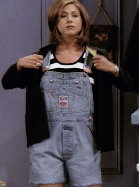 Rachel Green Clothes, Rachel Green Overalls, Green Overalls Outfits, Rachel Green Fashion, Friends Outfits 90s, Friends Rachel Outfits, Enby Outfits, Dungaree Outfit, Rachel Green Style