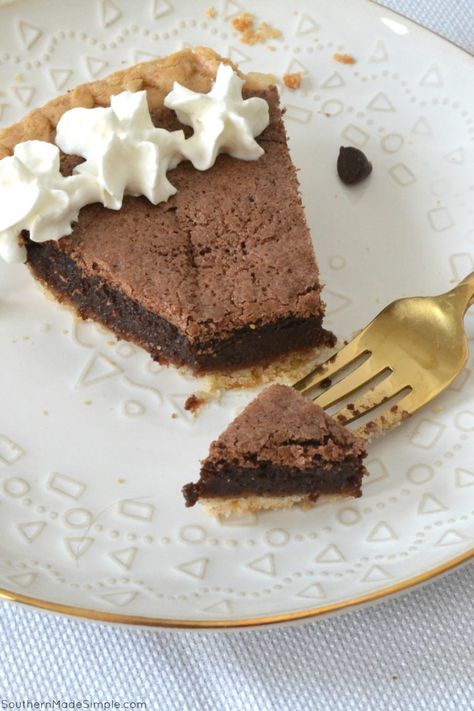 Old Fashioned Chocolate Fudge Pie - Southern Made Simple Old Fashioned Chocolate Fudge, Fudge Pie Recipe, Christmas Pies, Old Fashioned Chocolate Pie, Chocolate Fudge Pie, Yummy Pies, Dessert Pies, Old Fashioned Fudge, Thanksgiving Foods