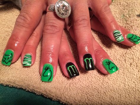 Hunting Nail Designs, Hunting Nails, Racing Nails, Country Acrylic Nails, Monster Nails, Camo Nails, Hunting Camo, Fox Hunting, Nail Fashion