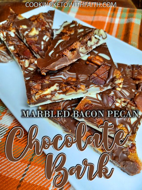 Bacon Bark Recipes, Chocolate Bacon Bark, Bacon Bark, Snack Lays, Bacon Chocolate, Pecan Chocolate, Low Carb Candy, Chocolate Bacon, Keto Candy