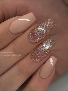 Beige Wedding Nails, Fall Gel X Nail Designs, Nude Holiday Nails, Lisa Nails, Ongles Beiges, Beige Nails Design, June Nails, Holiday Nail, Beige Nails