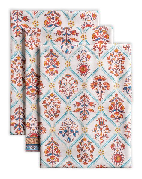 PRICES MAY VARY. PACKAGE INCLUDES: This set includes 3 kitchen towels measuring 20 Inch by 27.50 Inch. These towels are the perfect size to use as dishtowels, bar towels and tea towels or simply as a decorative accent for your home décor. Our products are Designed in Europe and Made in India. DESIGNED AND FUNCTIONAL: The Maison d’ Hermine products are beautifully designed, combining simple hues with contemporary kitchen decor. The product is available in attractive subtle colors and prints. They Contemporary Kitchen Decor, Dining Buffet, Picnic Hamper, Party Buffet, Linen Kitchen Towels, Functional Accessories, Cotton Set, Linen Textile, Christmas Settings