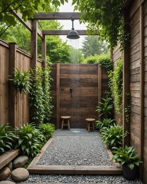 20 Refreshing Rustic Outdoor Shower Ideas To Bring The Spa To Your Backyard – ToolzView Outdoor Shower Design Ideas, Outside Shower Ideas Backyards Diy, Camp Bathroom Ideas, Outdoor Shower Toilet, Outdoor Shower Ideas Private, Bath House Outdoor, Outdoor Pool Shower Ideas, Pool Shower Outdoor, Rustic Outdoor Shower Ideas