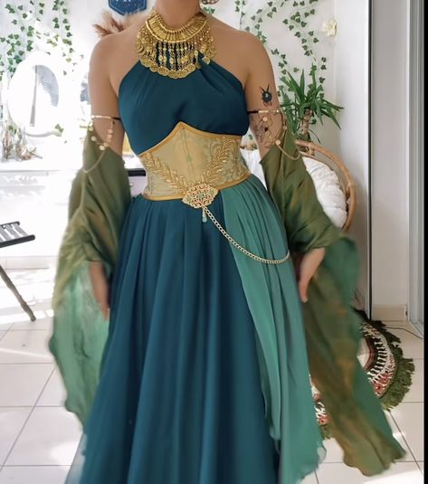 Goddess Outfit Inspiration, Genie Aesthetic Outfit, Egyptian Clothing Aesthetic, Greek Outfit Designs, Ancient Greece Clothing Aesthetic, The Arcana Outfits Ideas, Ancient Greek Inspired Dress, Outfits Inspired By Greek Gods, Greek Outfit Design