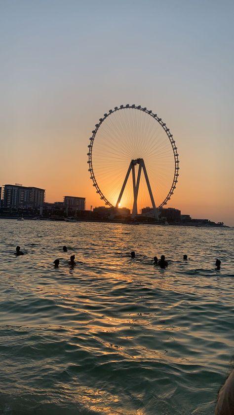 Dubai Sunset, Pretty Sunsets, Dubai Beach, Dubai Aesthetic, Flight Booking, Aesthetic Sunset, Face Tattoo, Booking Flights, Sunset Pictures