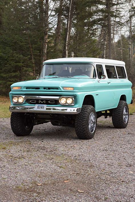 Vintage Pickup Trucks, Custom Pickup Trucks, Pick Up Truck, Lifted Chevy Trucks, Chevy Pickup Trucks, Old Pickup Trucks, Jeep Pickup, Jacked Up Trucks, Classic Pickup Trucks