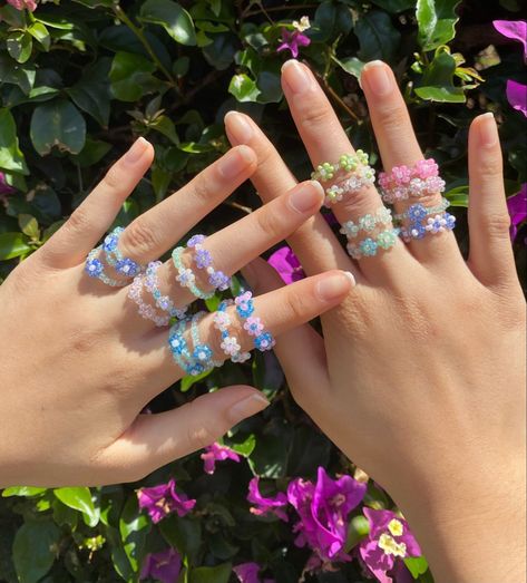 Bead Aesthetic, Face Smile, Diy Beaded Rings, Aesthetic Rings, Butterfly Blue, Bracelets Handmade Diy, Indie Jewelry, Blue Face, Star Blue