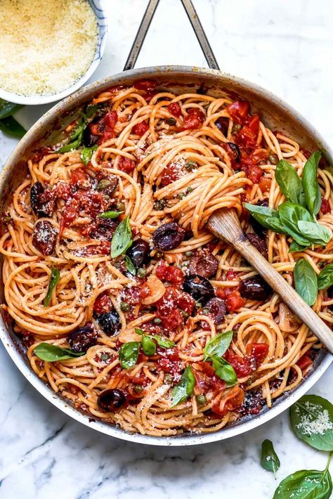 The BEST Pasta Puttanesca Recipe - foodiecrush .com Calamari Puttanesca, Naan Bread Recipes Ideas, Traditional Italian Pasta Recipes, Pasta Puttanesca Recipe, Puttanesca Recipe, Puttanesca Sauce, Pasta Puttanesca, Italian Pasta Recipes, Best Pasta Recipes