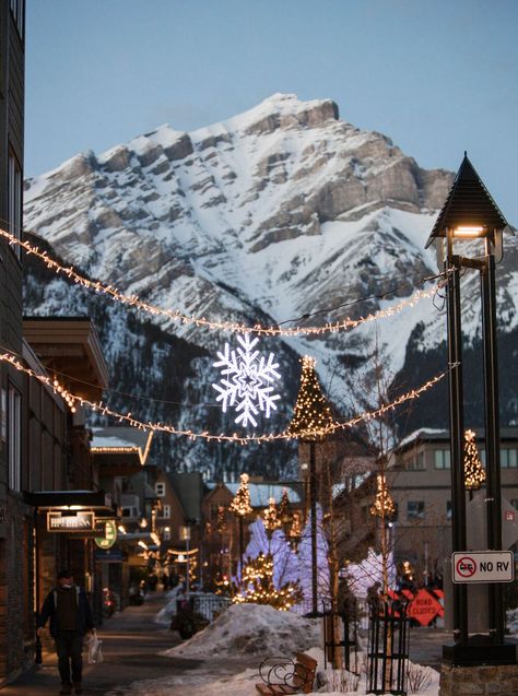 5 Answers to Questions about Winter in Banff and Lake Louise | Banff & Lake Louise Tourism Emerald Lake Canada Winter, Banff Christmas Aesthetic, Sunshine Village Banff, Christmas In Banff, Canada Lake Louise, Banff Lake Louise, Winter In Banff, Lake Louise Canada Winter, Banff Aesthetic Winter