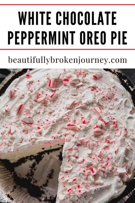 Peppermint Desserts Christmas, Peppermint Pie Recipe, Christmas Pie Recipes, Holiday Desserts Thanksgiving, Peppermint Dessert, Desserts Thanksgiving, Peppermint Recipes, Oreo Pie, White Chocolate Peppermint