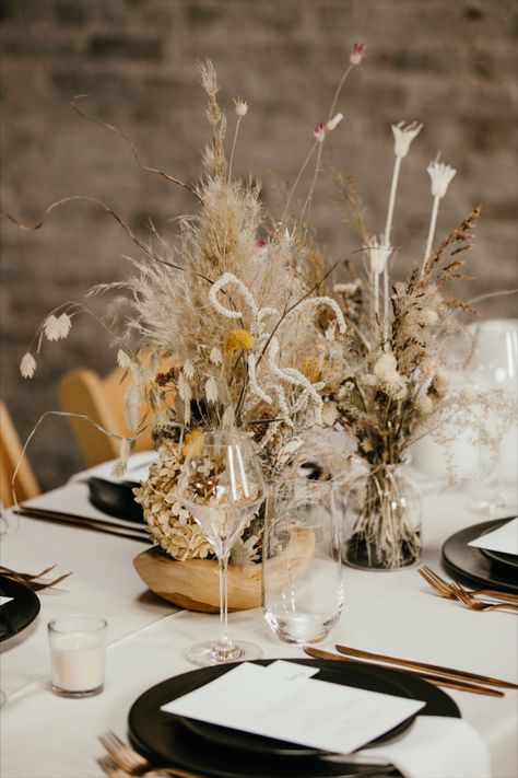 Scandinavian Wedding Decor, Scandi Wedding, Scandinavian Wedding, Coast Photography, Guest Table, Table Designs, 2022 Wedding, Desert Wedding, Wedding Florals