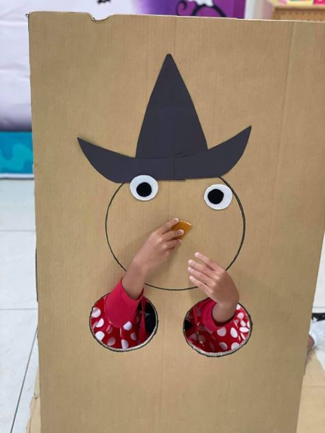 Halloween Games And Activities, Halloween Kid Games Activities, Halloween Games For Children, Games For Halloween For Kids, Easy Halloween Games For Kids Party, Halloween Diy Games, Halloween Games For Preschoolers, Homemade Games For Kids, Halloween Games For Kids Party