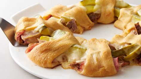 Easy Lunch Recipes - Pillsbury.com Easy Cuban Sandwich, Crescent Rings, Crescent Ring Recipes, Crescent Recipes, Pillsbury Recipes, Crescent Ring, Cuban Sandwich, Crescent Roll Recipes, Crescent Roll