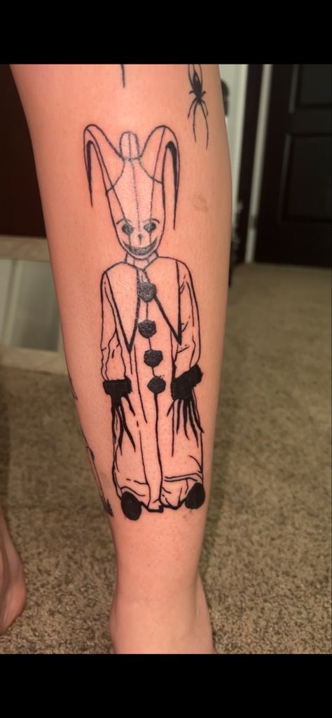 Scooby Doo Inspired Tattoos, Simple Horror Movie Tattoos, Scooby Doo Tattoo Ideas, Small Horror Movie Tattoos, Haunted House Tattoo, Scooby Doo Tattoo, Halloween Tattoos Sleeve, Underboob Tattoo Designs, Horror Movie Tattoos