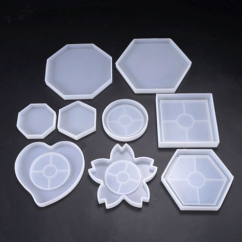 Resin Jewelry Molds, Candle Molds Diy, Petri Dish, Tea Coaster, Silicone Resin, Jewellery Moulds, Resin Uses, Kawaii Jewelry, Epoxy Resin Crafts