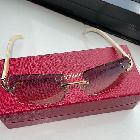 Cartier Glasses Pink Cartier Glasses, Cartier Glasses Woman, Cartier Sunglasses Women, Cartier Glasses Men, Cartier Glasses, Genie In A Bottle, Hat Jewelry, Cartier Sunglasses, Sunglasses Outfit