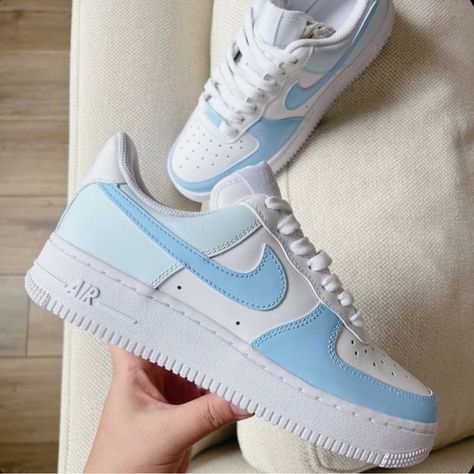 Custom Painted Light Blue Color Block Af1 Brand New With Box *Please Allow 7-10 Days To Ship As This Is A Custom Order* Custom Nike Shoes Women, Light Blue Nike Shoes, Nick Shoes, Zapatillas Nike Jordan, Rave Shoes, Custom Nike Air Force 1, Nike Heels, Light Blue Shoes, Custom Nike Air Force