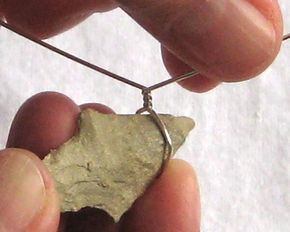 How to Wire Wrap an Arrowhead – an easy tutorial — Jewelry Making ... Wire Wrapped Arrowhead Tutorial, Arrowheads Jewelry, Men's Jewelry, Buy Wholesale Jewelry, Arrowhead Necklace, Silver Jewellery Indian, Fine Silver Jewelry, Wire Wrapping Stones, Homemade Jewelry